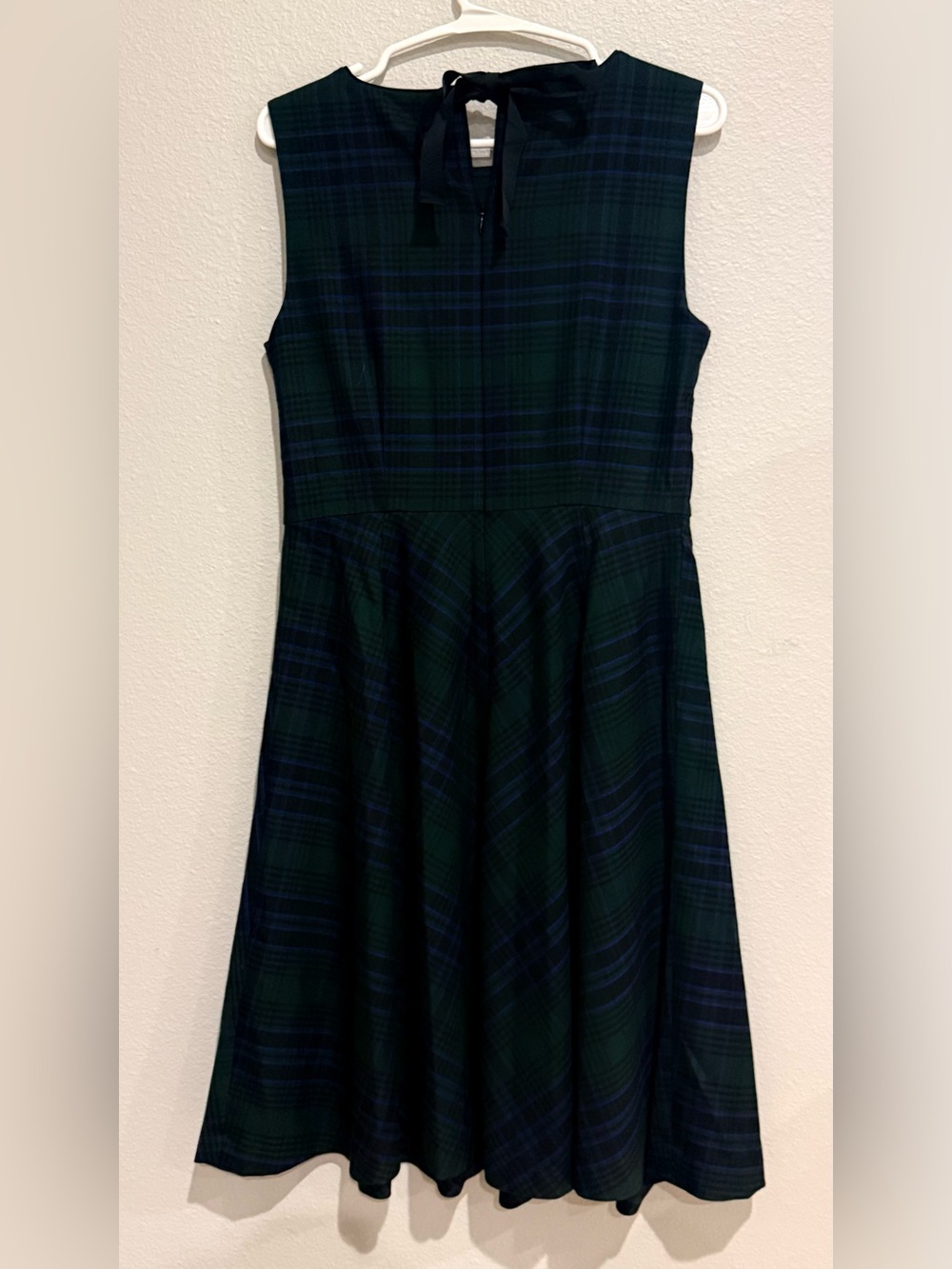 Talbots Sleeveless Green & Navy Plaid Fit-and-Flare Dress. New - Picture 3 of 5